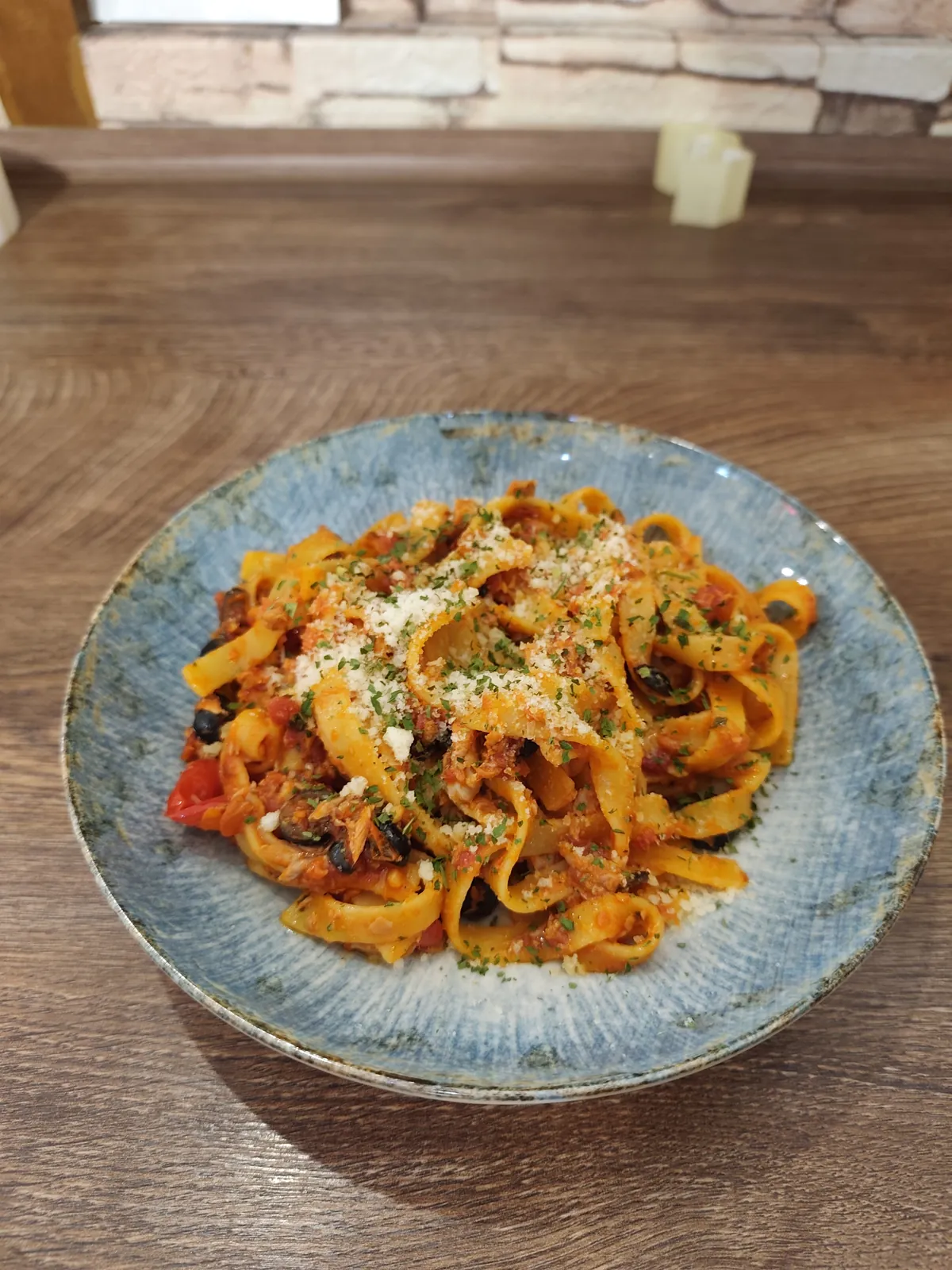 Pesto Amore Rosso tagliatelle aszalt paradicsommal